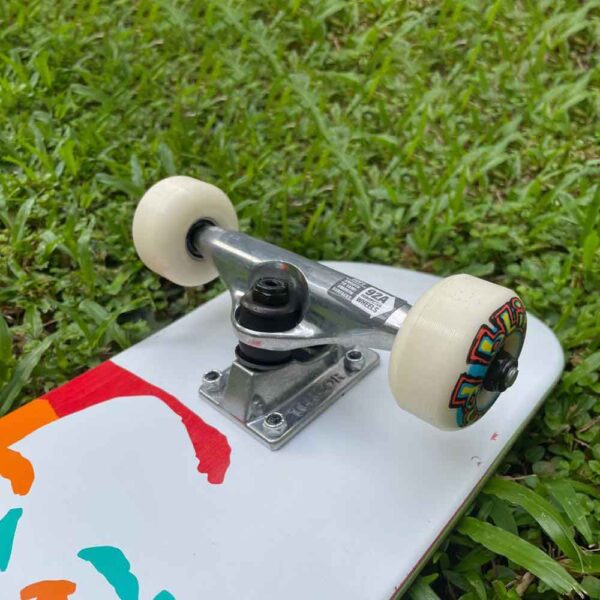 Skateboard complete Blind Psychedelic Girl FP Premium White 7,75''