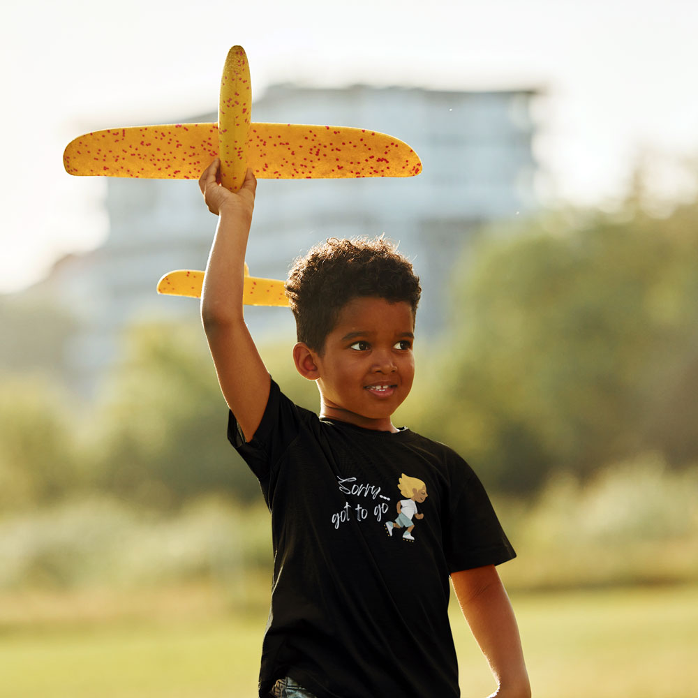 T-shirt kids Sorry Got To Go Black