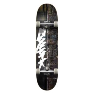 ZOO YORK Night Complete Skateboard 8′ – Multi